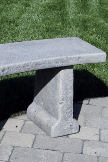 Chelsea Curved Concrete Bench 17 Inch 4943
